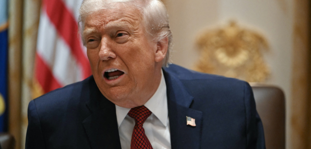 El presidente de Estados Unidos, Donald Trump, habla durante una mesa redonda para debatir las ayudas a los agricultores, en la Sala del Gabinete de la Casa Blanca en Washington DC, el 8 de diciembre de 2025