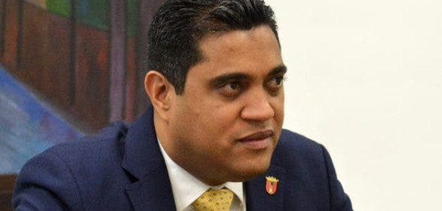 Kelvin Cruz, ministro de Deportes y Recreación.