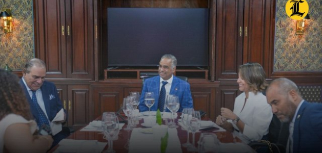La detención definitiva del proyecto minero Romero en la provincia San Juan, medida dispuesta por el presidente Luis Abinader, es una respuesta al clamor popular de la ciudadanía que se oponía de manera tajante a la intervención y, para el ministro de Energía y Minas, Joel Santos, esta fue la mejor decisión y adoptada acorde a las circunstancias generadas. <br /><br />https://listindiario.com/la-republica/20260506/ministro-exhorta-cambiar-percepcion-sobre-mineria-pais_904730.html