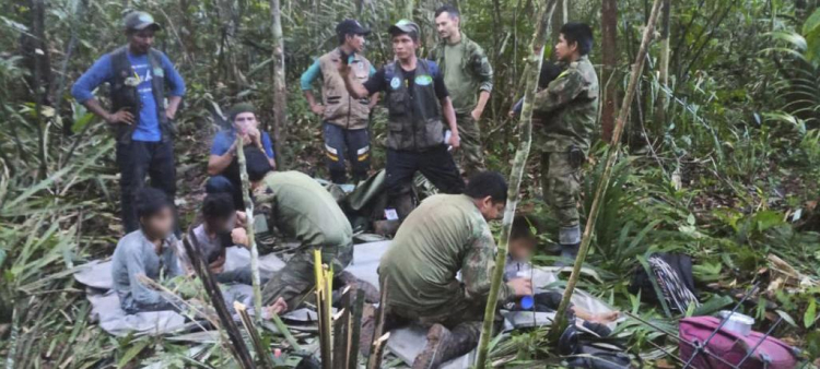 Rescate de niños atrapados en selva colombiana