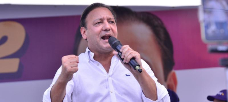 El candidato presidencial del Partido de la Liberación Dominicana (PLD), Abel Martínez, garantizó que en su Gobierno habrá oportunidades para todos los dominicanos y llamó a votar masivamente el 19 de mayo.
