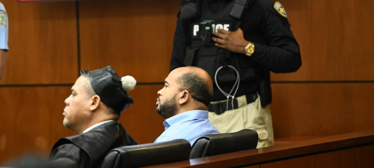 Esteffany José Vásquez Amarante en la audiencia en la que aceptó irse voluntariamente a los Estados Unidos, para hacerle frente a una acusación por tráfico de drogas