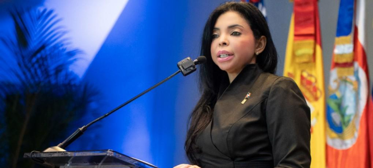 La procuradora general de la República, Yeni Berenice Reynoso, el martes 16 de noviembre de 2025.