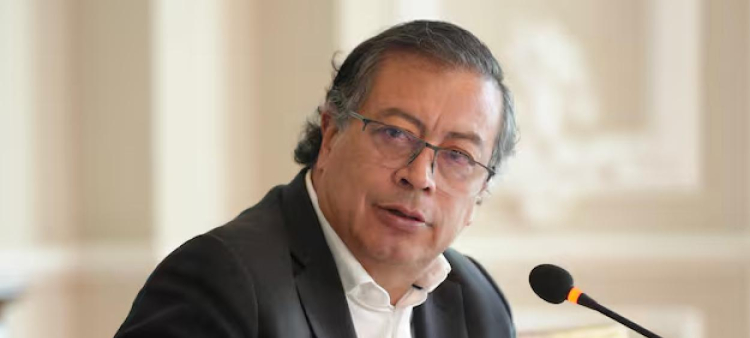 La imposición de aranceles fue rechazada por autoridades y gremios, y una de las primeras medidas tomada por el Gobierno del presidente Gustavo Petro fue la suspensión de las ventas de energía eléctrica a Ecuado