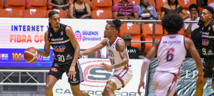 Juan Junior Rosario fue el jugador más destacado en el triunfo del CDP sobre Pueblo Nuevo.