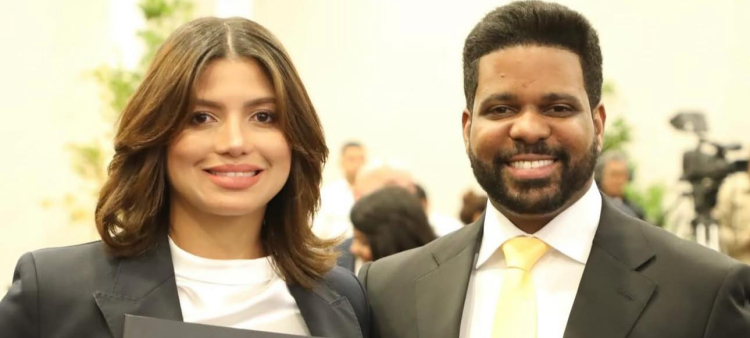 Los esposos diputados, Kimberly Taveras y Jheyson Amir Castillo.