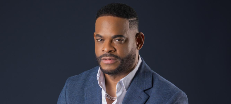 El salsero Yiyo Sarante responde a video viral.