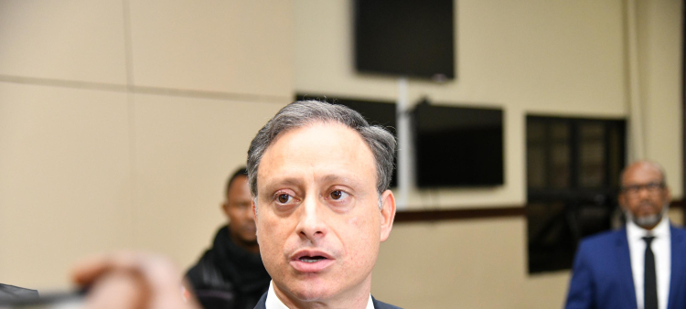 El exprocurador Jean Alain Rodríguez saldría a Madrid, España para tratamiento médico.