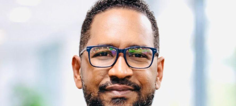 Juez Raymundo Mejía