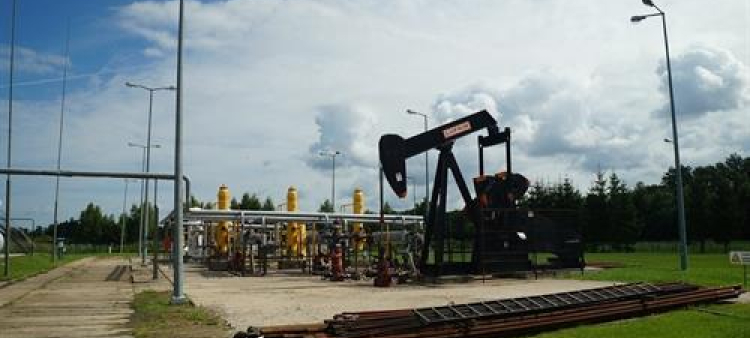 Crudo mina de petróleo, gas natural. / EP
