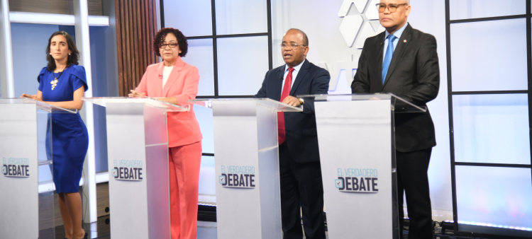 Candidatos alternativos exponen sus propuestas orientadas a educación en "El verdadero debate"