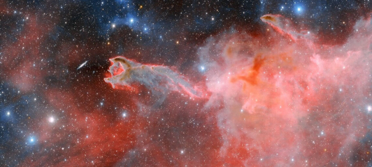 Esta estructura turbulenta y ominosa es CG 4, un glóbulo cometario conocido también como la “Mano de Dios”. Se trata de uno de los muchos glóbulos cometarios que hay en la Vía Láctea.