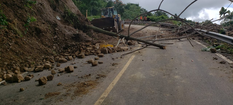 Hasta ahora han ocurrido 14 derrumbes en la carretera de Casabito
