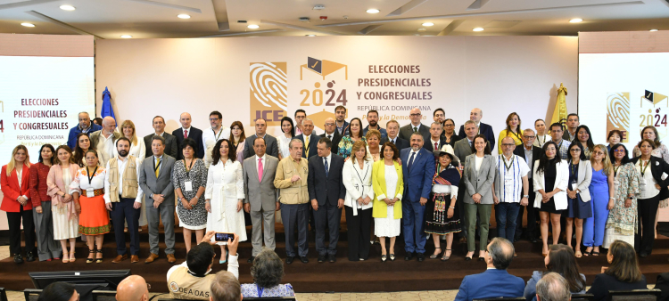 La Junta Central Electoral dio la bienvenida a los integrantes de 20 misiones de observadores internacionales de las elecciones de este domingo.