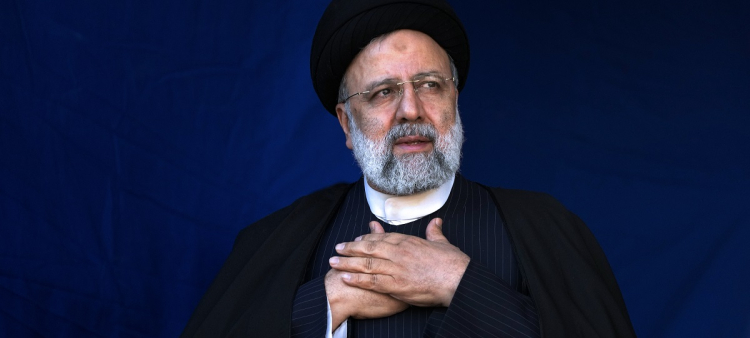 El presidente iraní Ebrahim Raisi en Kerman, a unos 820 kilómetros (510 millas) al sudeste de Teherán, Irán, el 5 de enero de 2024.