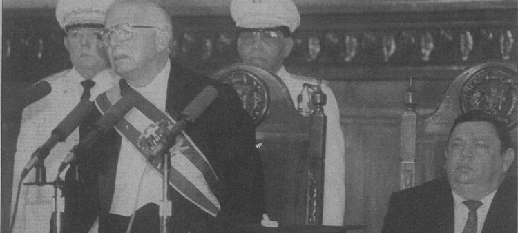 Joaquín Balaguer al asumir la presidencia por septima ocasión.