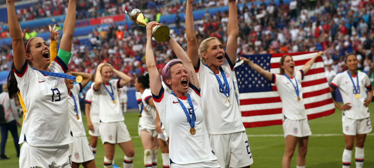 integrantes del equipo de futbol de Estados Unidos, ya los amateurs desaparecerán.