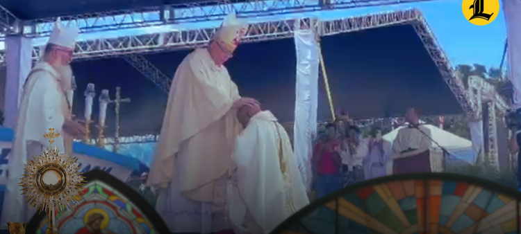 Con la ordenación episcopal de Monseñor Manuel Antonio Ruiz de la Rosa y la creación de la Diosesis Stella Maris de Santo Domingo Este, la iglesia católica marca un hecho histórico. <br /><br />Ruiz de la Rosa, se postra en símbolo de una nueva vida en la iglesia católica, llevada de humildad, firmeza y amor por su pueblo.