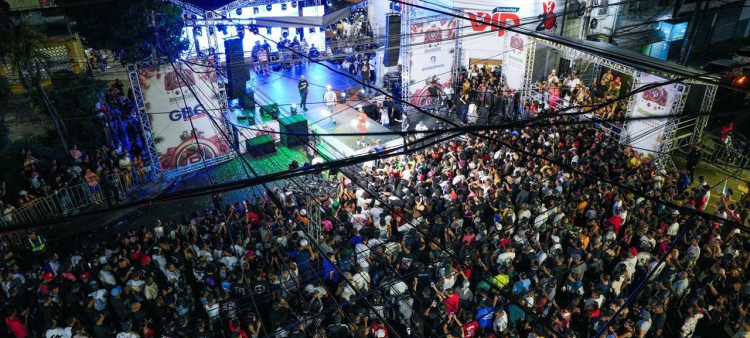 Miles de personas se congregaron para disfrutar de este concierto de ReconocidosNet.