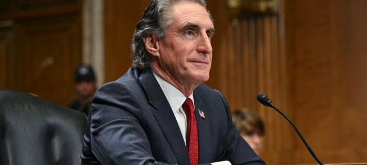 Secretario del Interior de Estados Unidos, Doug Burgum.