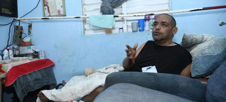 Joan Manuel Batista narra las dificultades de su quebranto de salud.