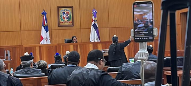 La defensa de Gonzalo Castillo sostuvo que figuras clave dentro del entramado fueron excluidas de la acusación formal.