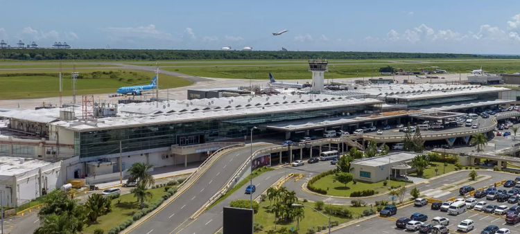 En el Aeropuerto Las Américas está en fase de ejecución una nueva terminal.