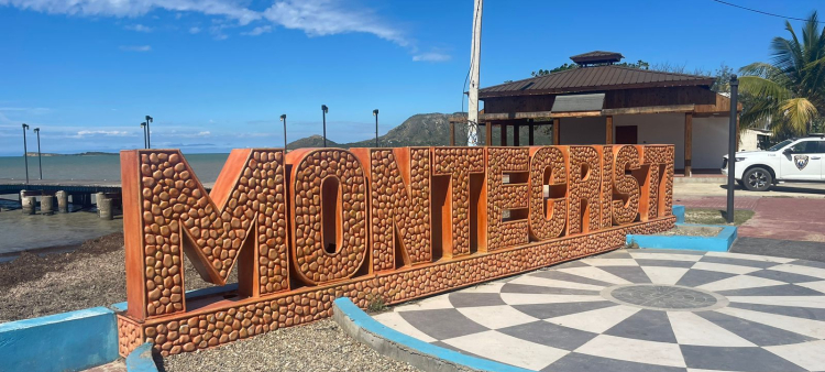 El alcalde de Monte Cristi denunció que invasores están ocupando terrenos que serían destinados para proyectos turísticos.