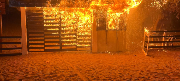 Incendio en Dunas de Baní.
