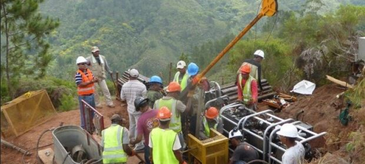El Proyecto Romero es impulsado por la empresa GoldQuest Mining para extraer oro de yacimientos en el río San Juan.
