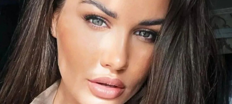 Ksenia Dobromilova.
