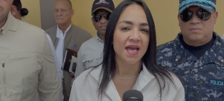 Ministra de Interior y Policía ordena intervenir el sector Cienfuegos en Santiago