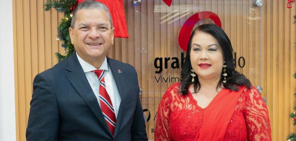 gnacio Glass y Sulin Lantigua de Glass.