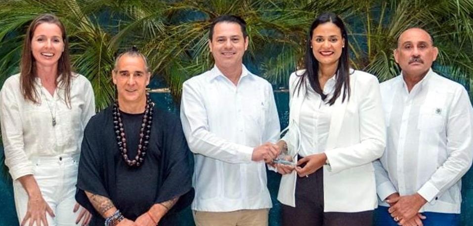 Anice Prieto, Flavio Acuña, César Escalera, Sarah Agramonte y  Eric Rodríguez.