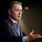 Uribe defiende a Petro: 