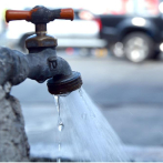 Residentes de Santo Domingo Este se quejan por la escasez de agua
