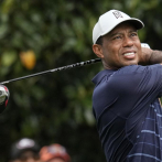 Cirugía de Tiger Woods concluye con éxito