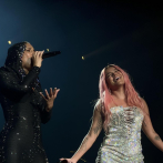 Alicia Keys invita a Karol G a su concierto en Bogotá y cantan “No one”