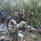Niños que estuvieron 40 días perdidos en la selva colombiana salen 