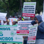 Fenabanca realiza protesta frente al palacio nacional contra las bancas ilegales