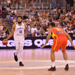 Karl-Anthony Towns asiste a su cita con el baloncesto dominicano