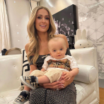 Paris Hilton responde las críticas sobre el tamaño de la cabeza de su hijo Phoenix