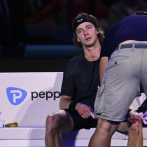 Rublev, tras perder con Alcaraz en las Finales de ATP, se saca sangre con la raqueta en frustración