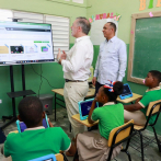 Impulsarán educación en zonas remotas por medio de aulas digitales vía satélite