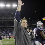 Bill Belichick queda fuera como entrenador de los Patriots