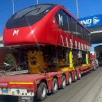 Los primeros cuatro vagones del Monorriel llegan a Santiago