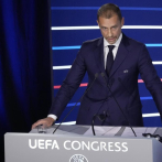 Ceferin dejará la presidencia de la UEFA en 2027 y fustiga a sus detractores