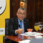 Carlos Peña pretende eliminar 11 ministerios para evitar la “duplicidad de funciones”