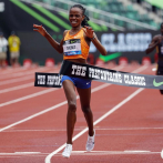 La keniana Beatrice Chebet establece récord mundial en 10.000 metros