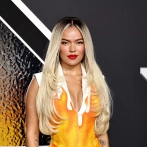 Karol G lleva por primera vez el merengue a los MTV VMAs 2024 y pone a bailar a Taylor Swift